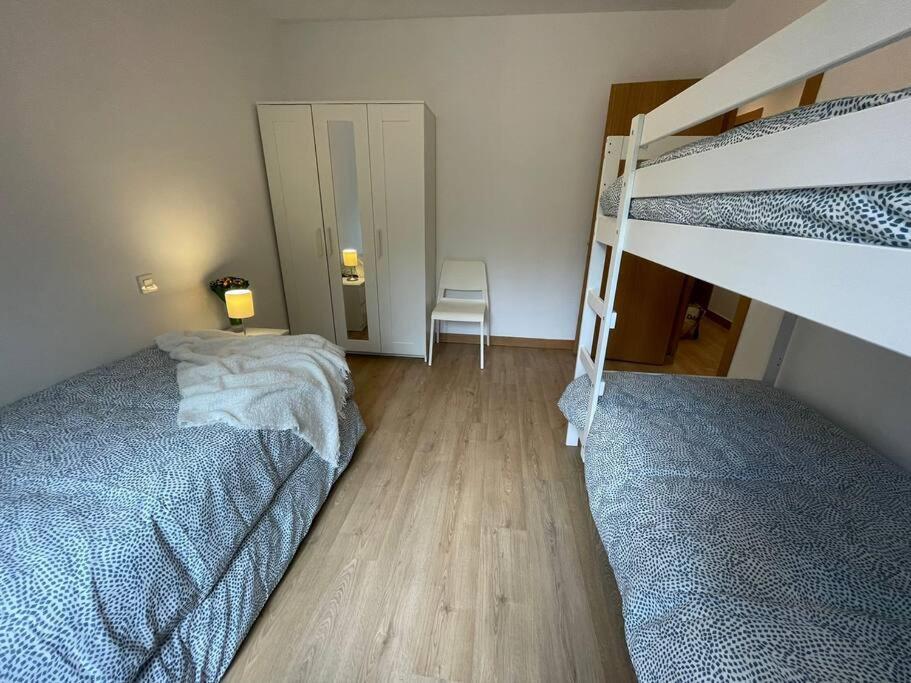 El Campeador Moderna Vivienda Turistica Apartment Burgos Luaran gambar